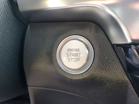 Used 2022 Kia Telluride LX image 31