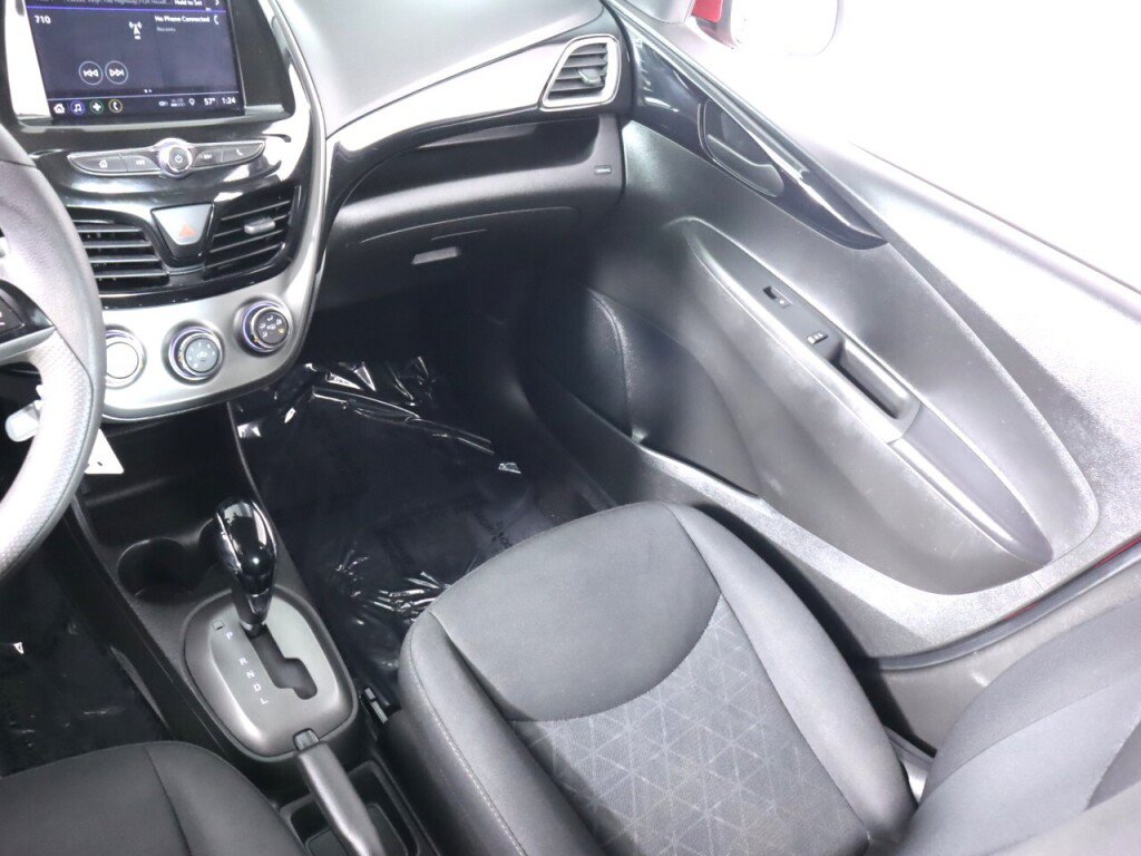 Used 2020 Chevrolet Spark LT FWD image 28