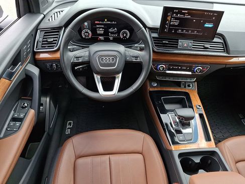 Used 2023 Audi Q5 2.0T Premium Plus AWD/4WD image 2