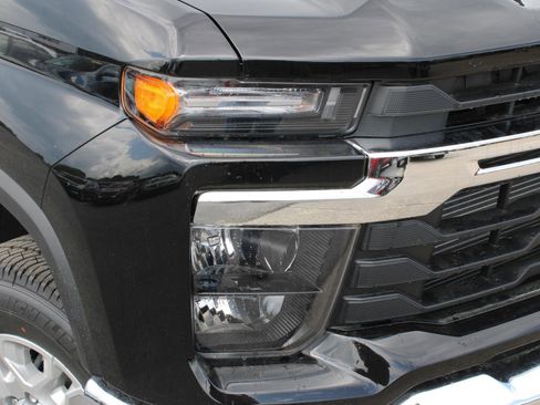 New 2025 Chevrolet Silverado 2500 LT w/ Convenience Package image 3