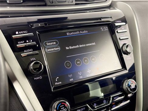 Used 2024 Nissan Murano SL image 14