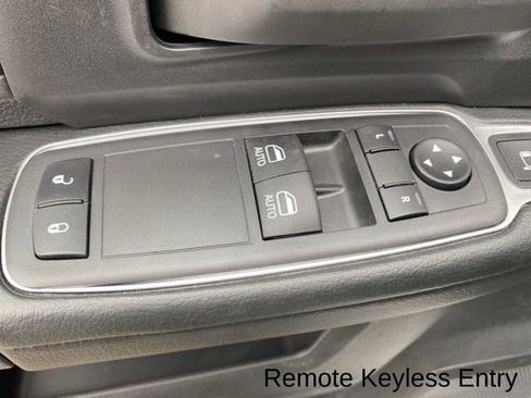 New 2024 RAM 2500 Tradesman w/ Chrome Appearance Group image 28