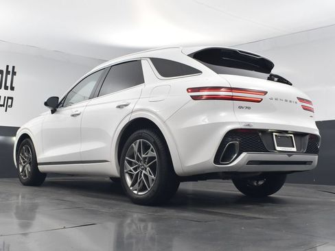 Used 2025 Genesis GV70 2.5T AWD/4WD image 20