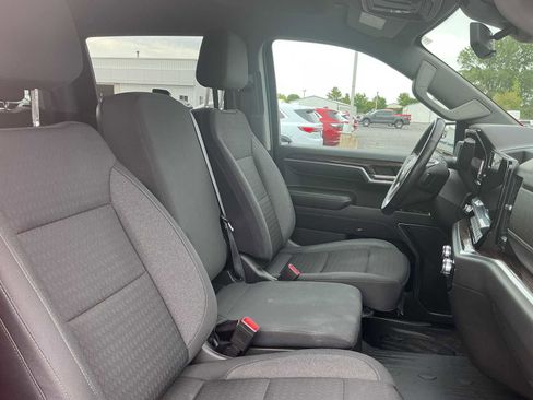 Used 2022 GMC Sierra 1500 SLE AWD/4WD image 27