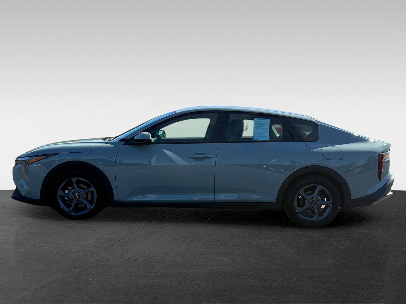 Used 2025 Kia K4 FWD image 8