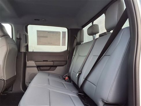 New 2026 Ford F450 XL w/ XL Chrome Package image 7