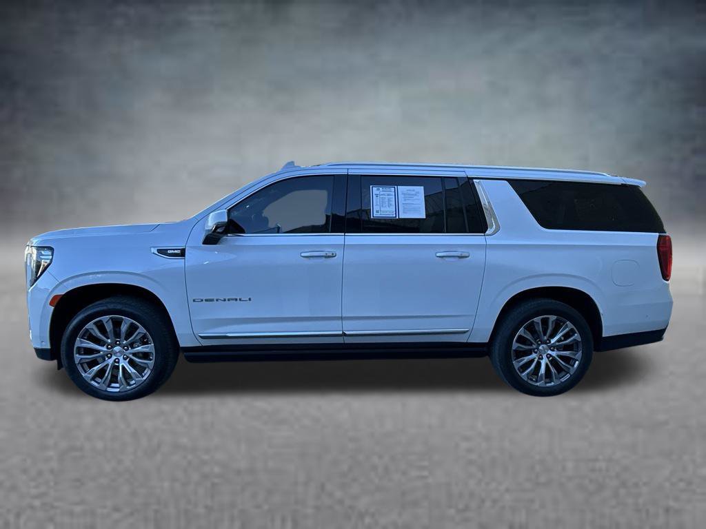 Used 2024 GMC Yukon XL Denali w/ Denali Reserve Package AWD/4WD image 2