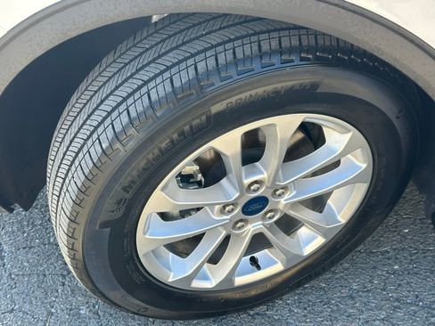 Used 2021 Ford Escape SE w/ Convenience Package image 34