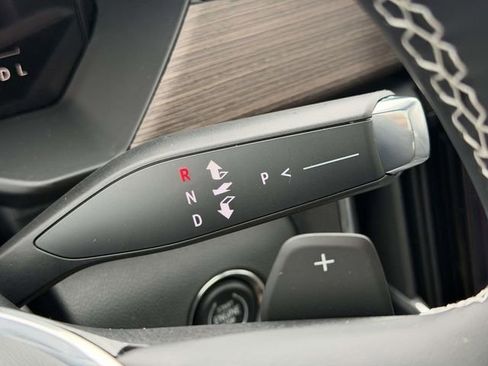 New 2026 GMC Acadia Denali w/ Super Cruise Package AWD/4WD image 17