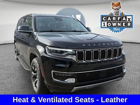 Used 2024 Jeep Wagoneer L Series III w/ Flexible Seating Group AWD/4WD image 1