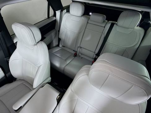 Used 2023 Land Rover Range Rover Sport SE AWD/4WD image 14