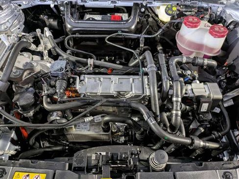 New 2025 Mercedes-Benz EQB 300 4MATIC image 18