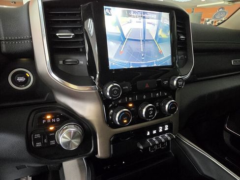 Used 2019 RAM 1500 Laramie AWD/4WD image 26