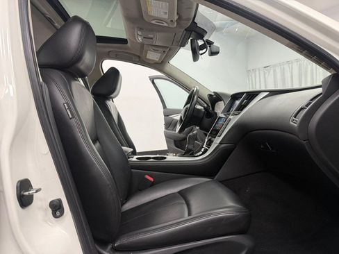 Used 2021 INFINITI Q50 Luxe w/ Cargo Package AWD/4WD image 33