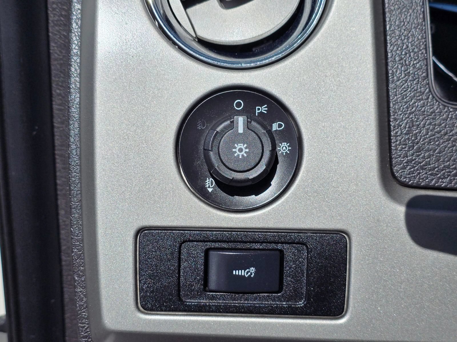 Used 2012 Ford F150 Lariat w/ Max Trailer Tow Pkg AWD/4WD image 26