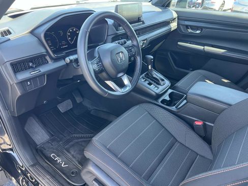 Used 2025 Honda CR-V Sport image 5