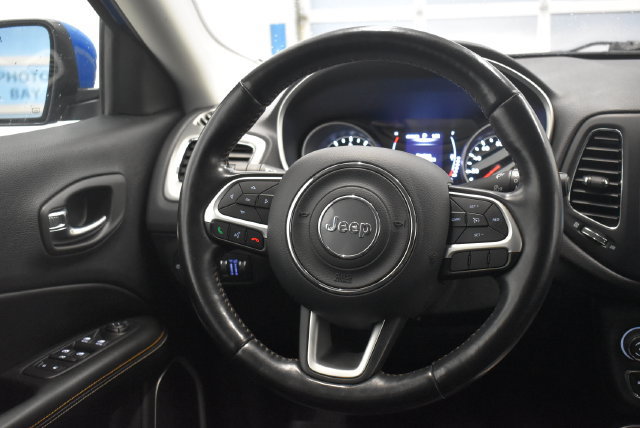Used 2020 Jeep Compass Latitude w/ Cold Weather Group AWD/4WD image 24