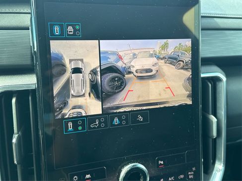 Used 2024 GMC Acadia Elevation w/ Trailering Package image 31