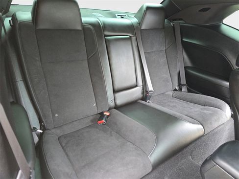 Used 2021 Dodge Challenger GT w/ Plus Package image 13