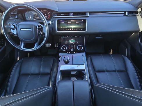 Used 2019 Land Rover Range Rover Velar R-Dynamic SE image 9