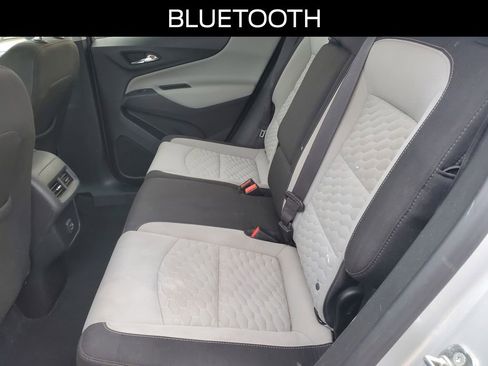 Used 2019 Chevrolet Equinox LS w/ LS Convenience Package image 9