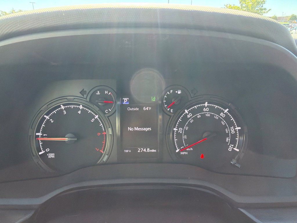 Used 2023 Toyota 4Runner SR5 Premium w/ Moonroof Package AWD/4WD image 11