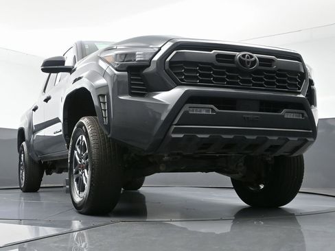 Used 2024 Toyota Tacoma TRD Sport image 48