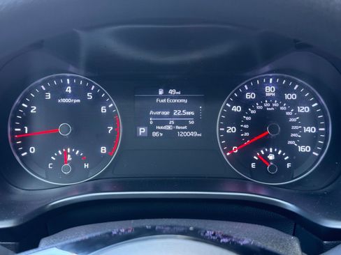 Used 2021 Kia Forte LXS FWD image 17