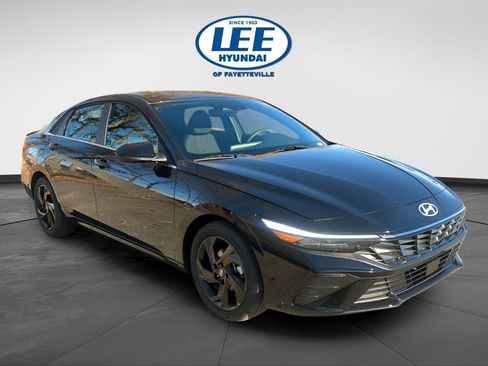 New 2026 Hyundai Elantra SEL Sport Premium image 1