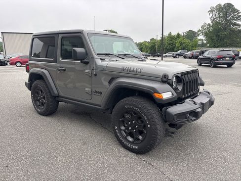 Used 2022 Jeep Wrangler Sport AWD/4WD image 9