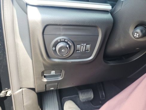 New 2025 Jeep Grand Cherokee Limited w/ Luxury Tech Group II image 19