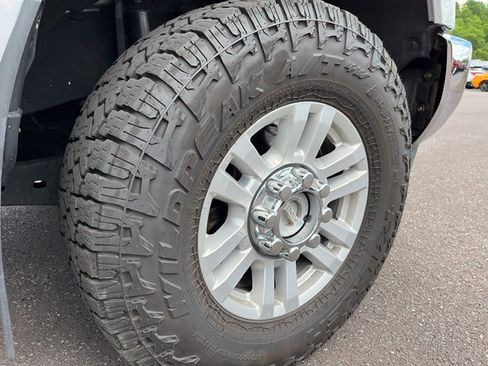 Used 2017 Ford F250 XL w/ STX Appearance Package AWD/4WD image 10
