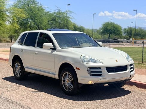 Used 2009 Porsche Cayenne AWD/4WD image 7
