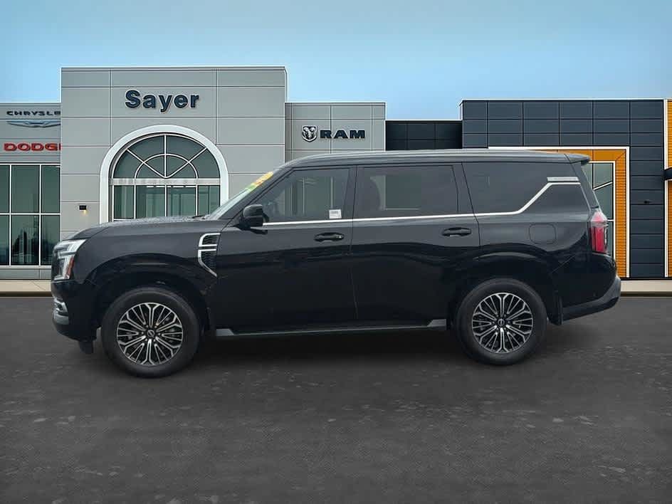 Used 2026 Nissan Armada SL w/ Captain's Chari Seat Package AWD/4WD image 4