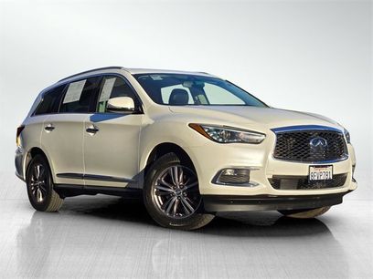 Used 2017 INFINITI QX60 AWD w/ Premium Package