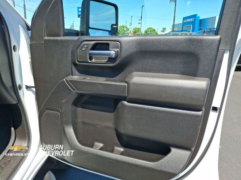 Used 2020 Chevrolet Silverado 2500 Custom w/ Custom Value Package AWD/4WD image 22