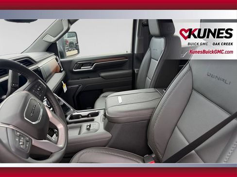 New 2026 GMC Sierra 2500 Denali w/ Denali Reserve Package AWD/4WD image 22