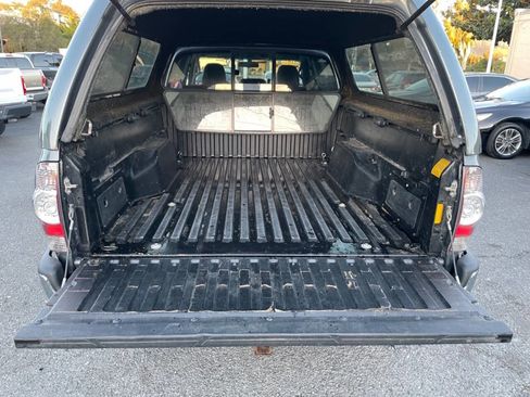 Used 2015 Toyota Tacoma 4x4 Double Cab w/ SR5 Package image 24