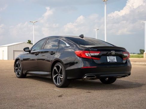 Used 2020 Honda Accord Sport image 5