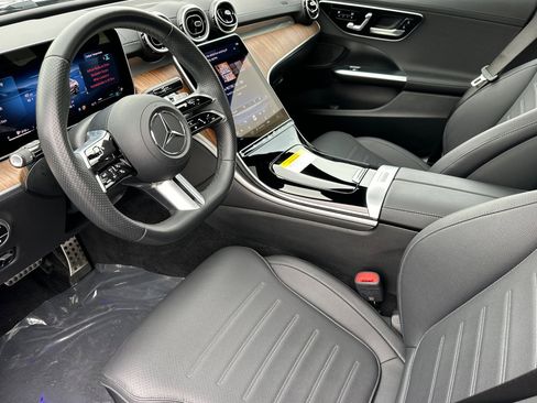 Certified 2025 Mercedes-Benz C 300 Sedan image 10