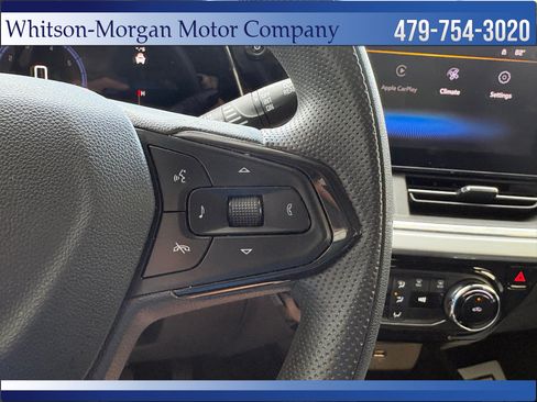 Used 2024 Chevrolet Trax LT FWD image 17