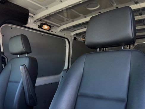 Used 2025 Mercedes-Benz Sprinter 2500 image 22