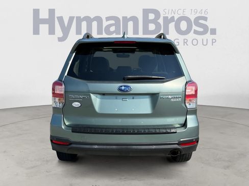 Used 2017 Subaru Forester 2.5i Limited AWD/4WD image 4