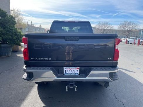 Used 2024 Chevrolet Silverado 2500 LT image 5