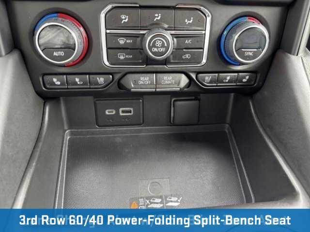 Used 2023 Chevrolet Tahoe Premier AWD/4WD image 32