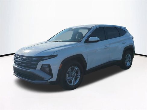 New 2026 Hyundai Tucson SE FWD image 9