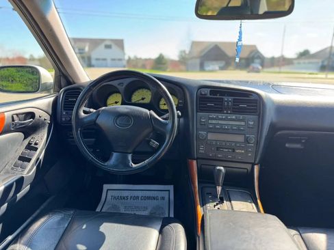 Used 1999 Lexus GS 300 RWD image 18