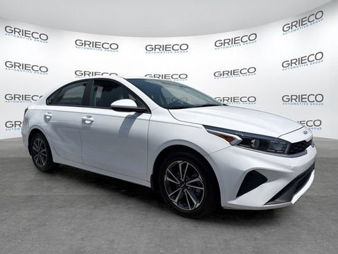 Used 2023 Kia Forte LXS FWD image 1