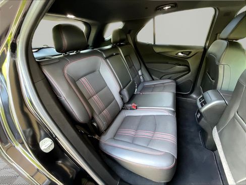 Used 2022 Chevrolet Equinox RS AWD/4WD image 24