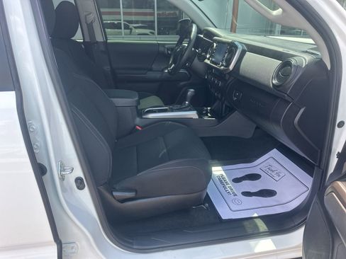 Used 2023 Toyota Tacoma 4x4 Double Cab w/ Trail Edition image 13